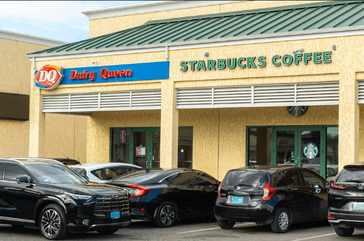 Dining and Coffee Stops